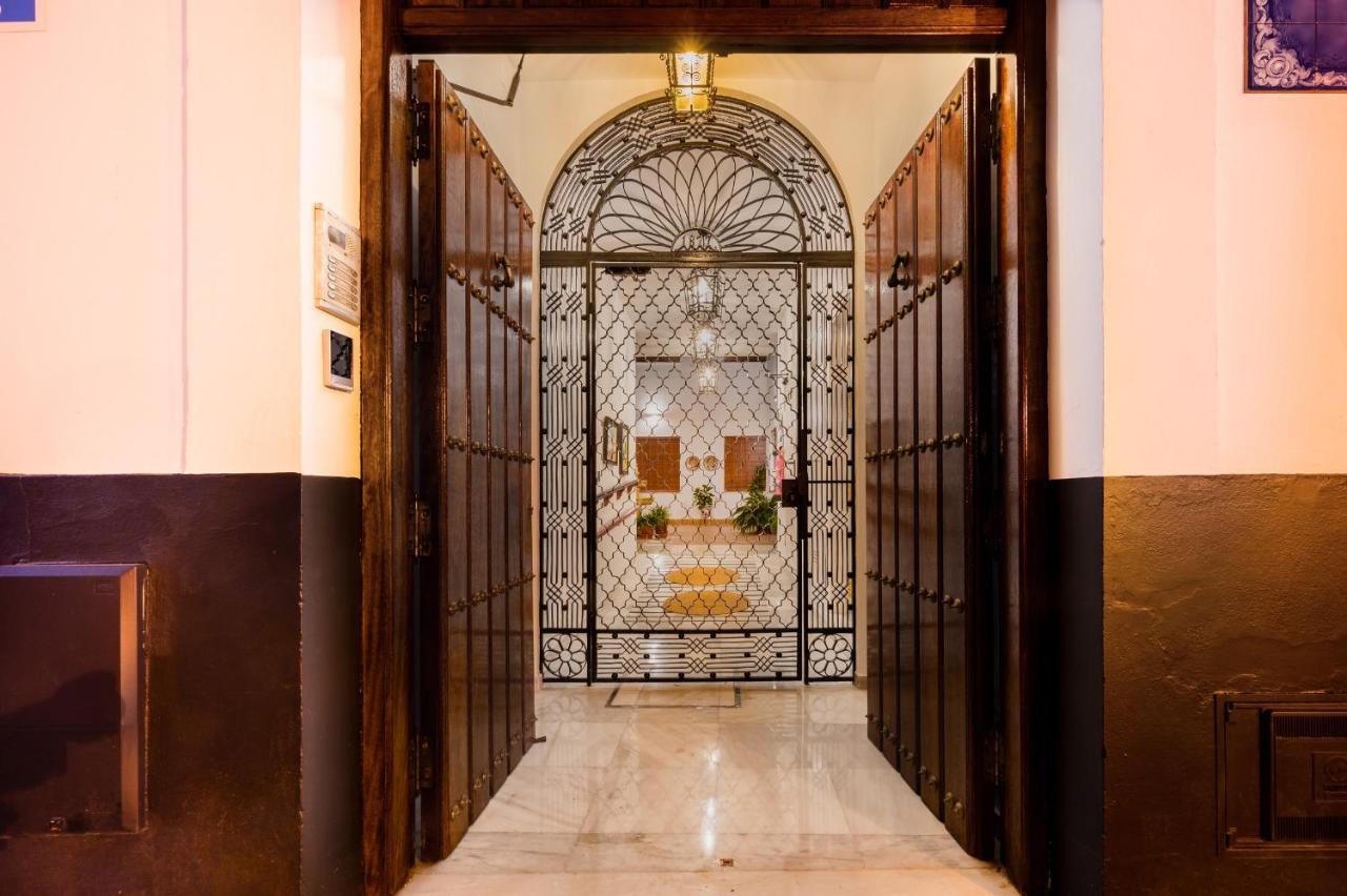 Apartamentos Cruz De San Andres Σεβίλλη Εξωτερικό φωτογραφία